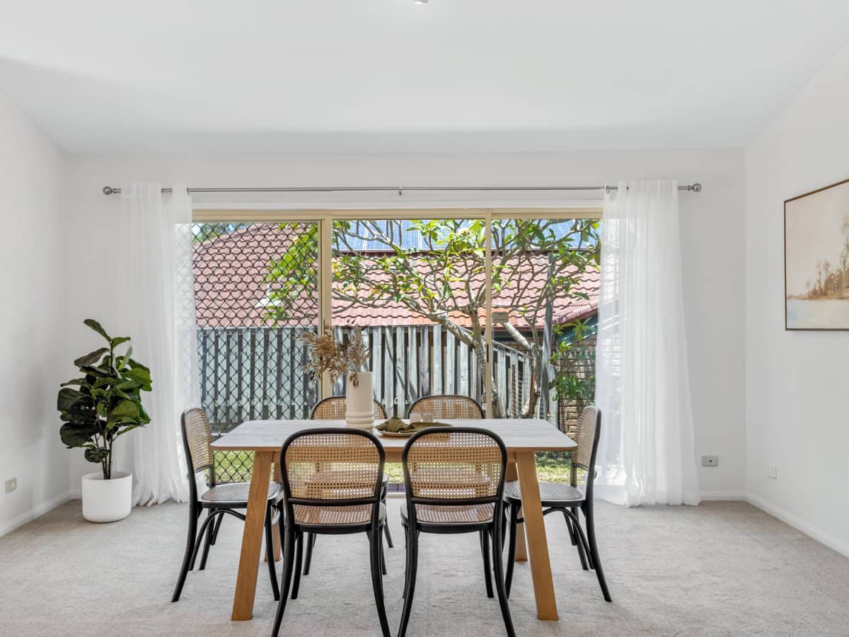 7 Tiffany Close, ROBINA - Thumbnail 5