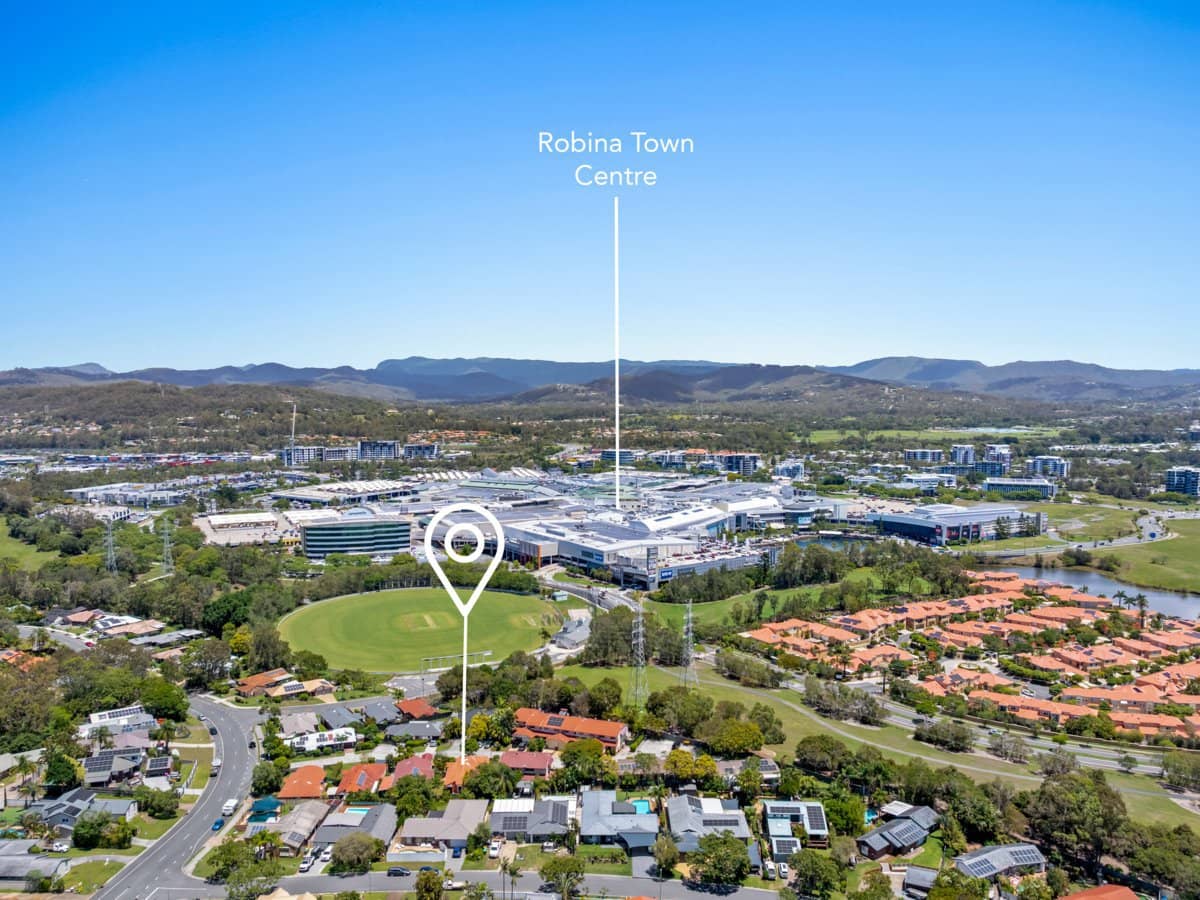 7 Tiffany Close, ROBINA - Thumbnail 13