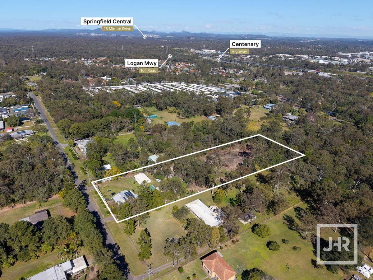 111 Lovat Street, ELLEN GROVE - Thumbnail 2