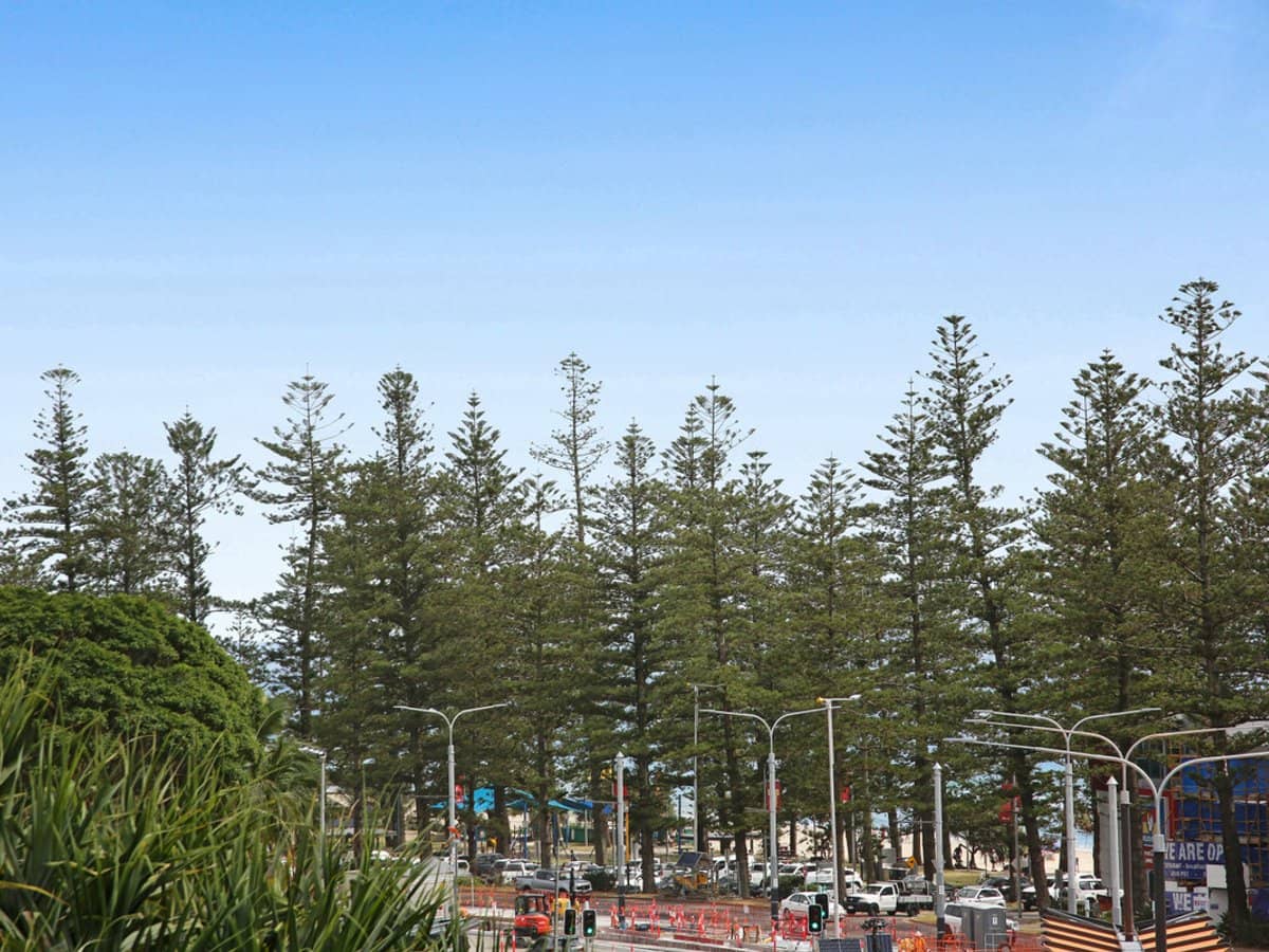 Unit 1036/1 Ocean St, BURLEIGH HEADS - Thumbnail 13