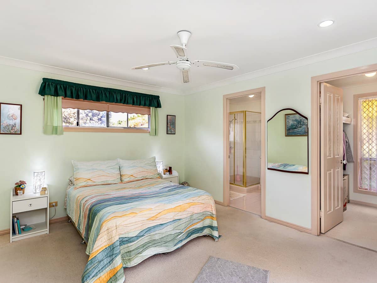 141 Wallandra Road, MUDGEERABA - Thumbnail 13