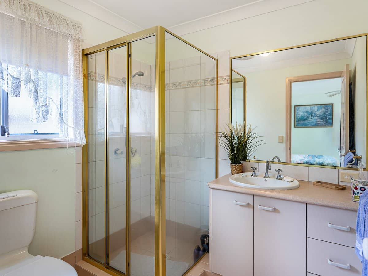 141 Wallandra Road, MUDGEERABA - Thumbnail 14