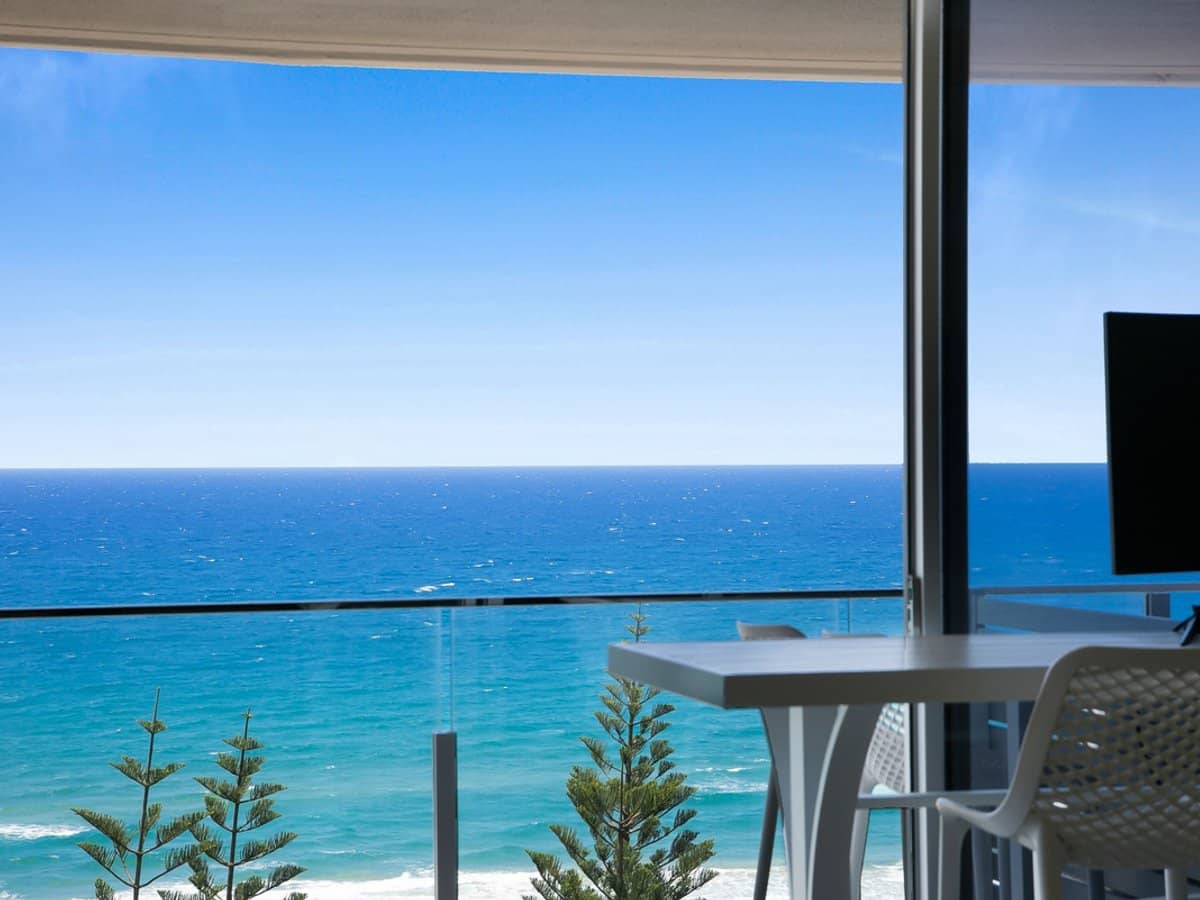 170-180 The Esplanade, Burleigh Heads - Thumbnail 3