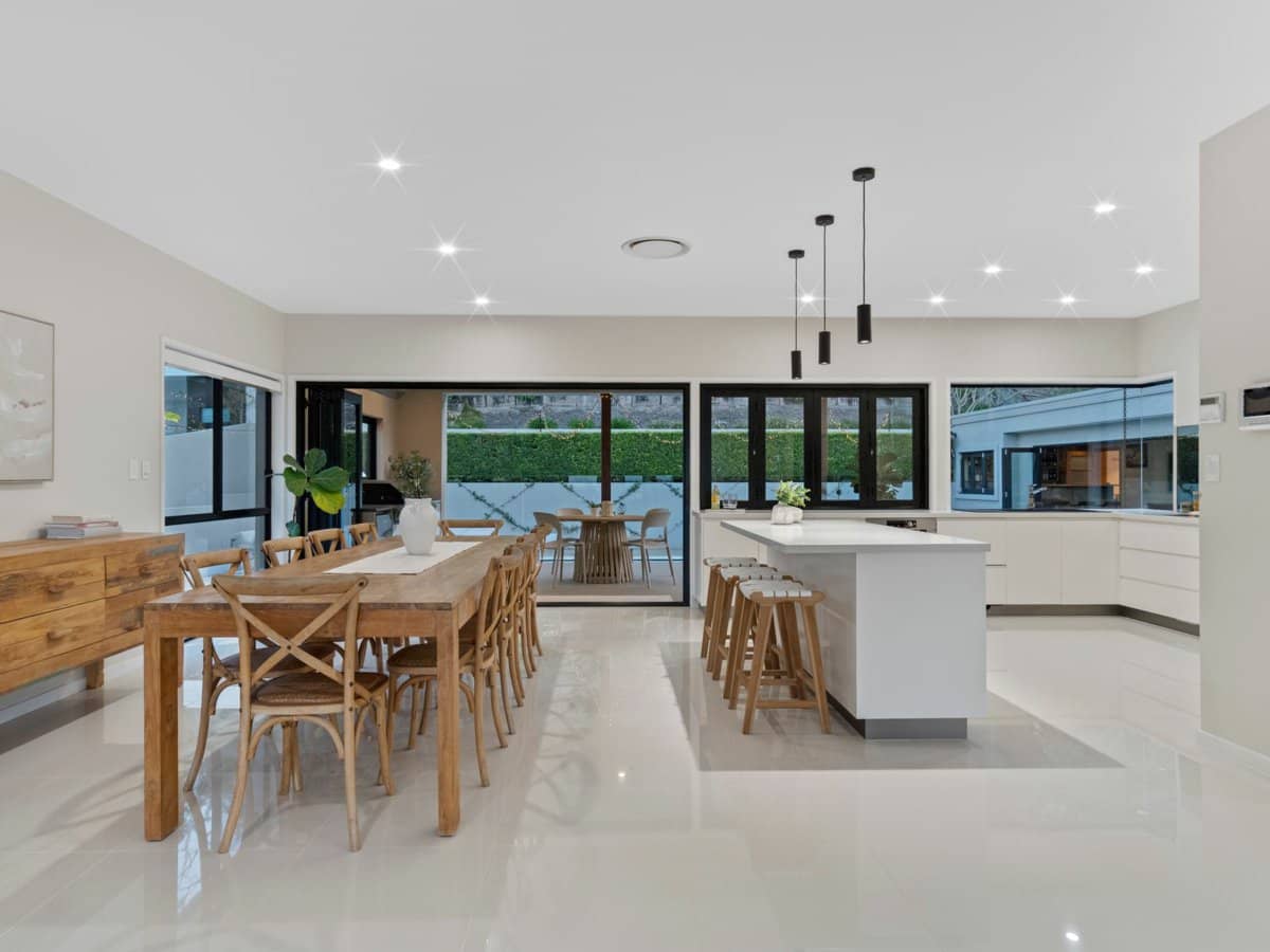 113 Barden Ridge Road, REEDY CREEK - Thumbnail 7