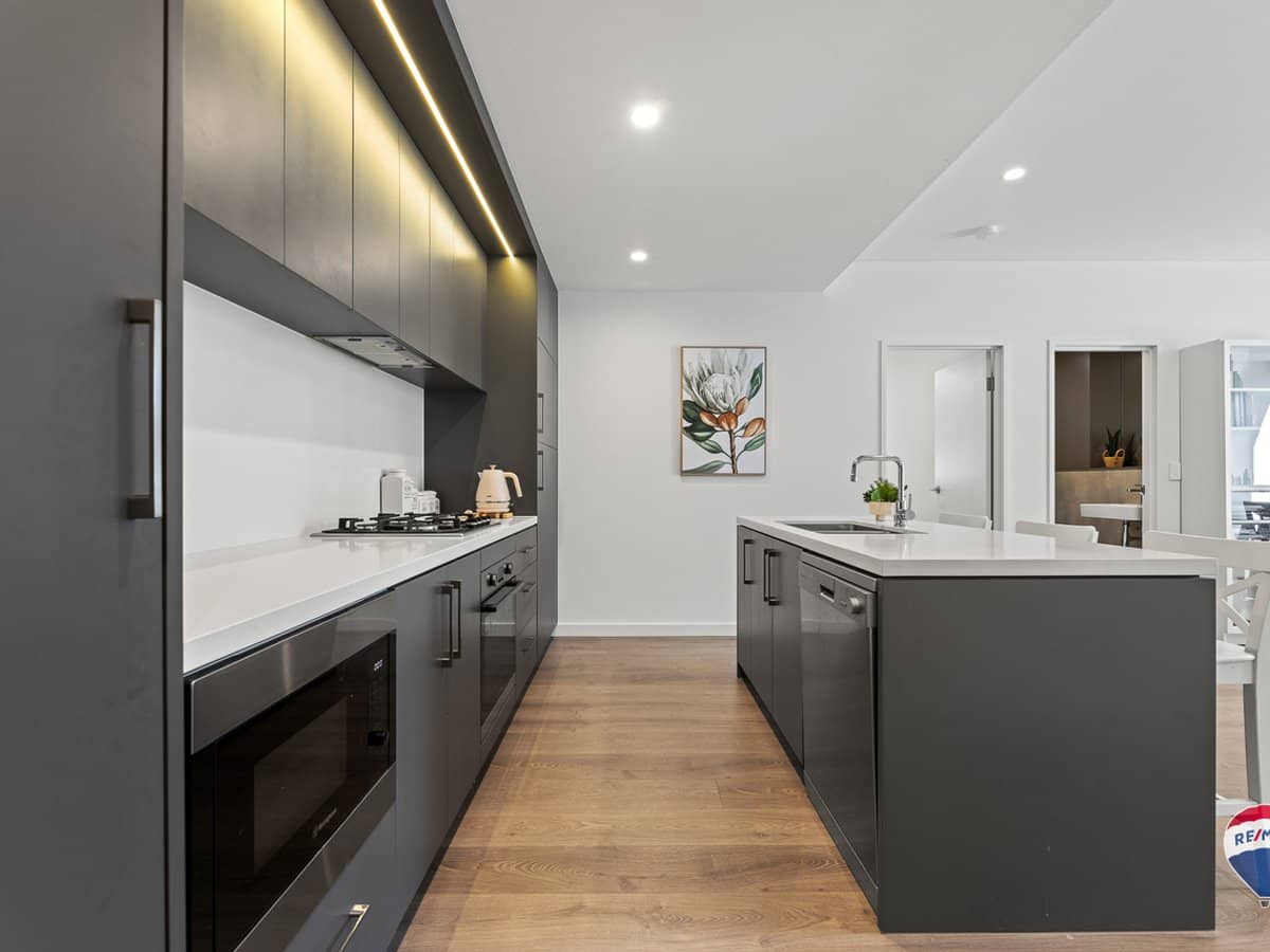 91 LORD SHEFFIELD Circuit, PENRITH - Thumbnail 2