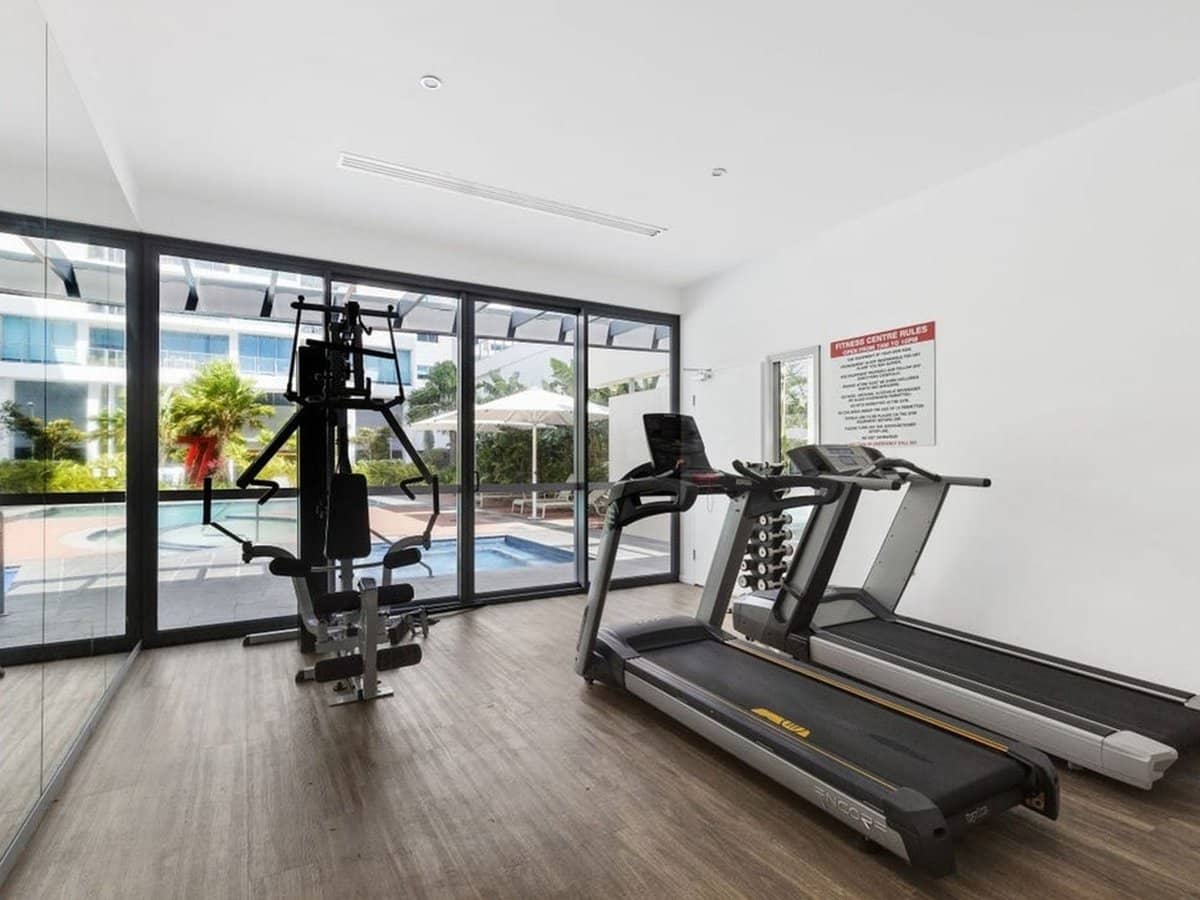 25-31 East Quay Drive, BIGGERA WATERS - Thumbnail 15