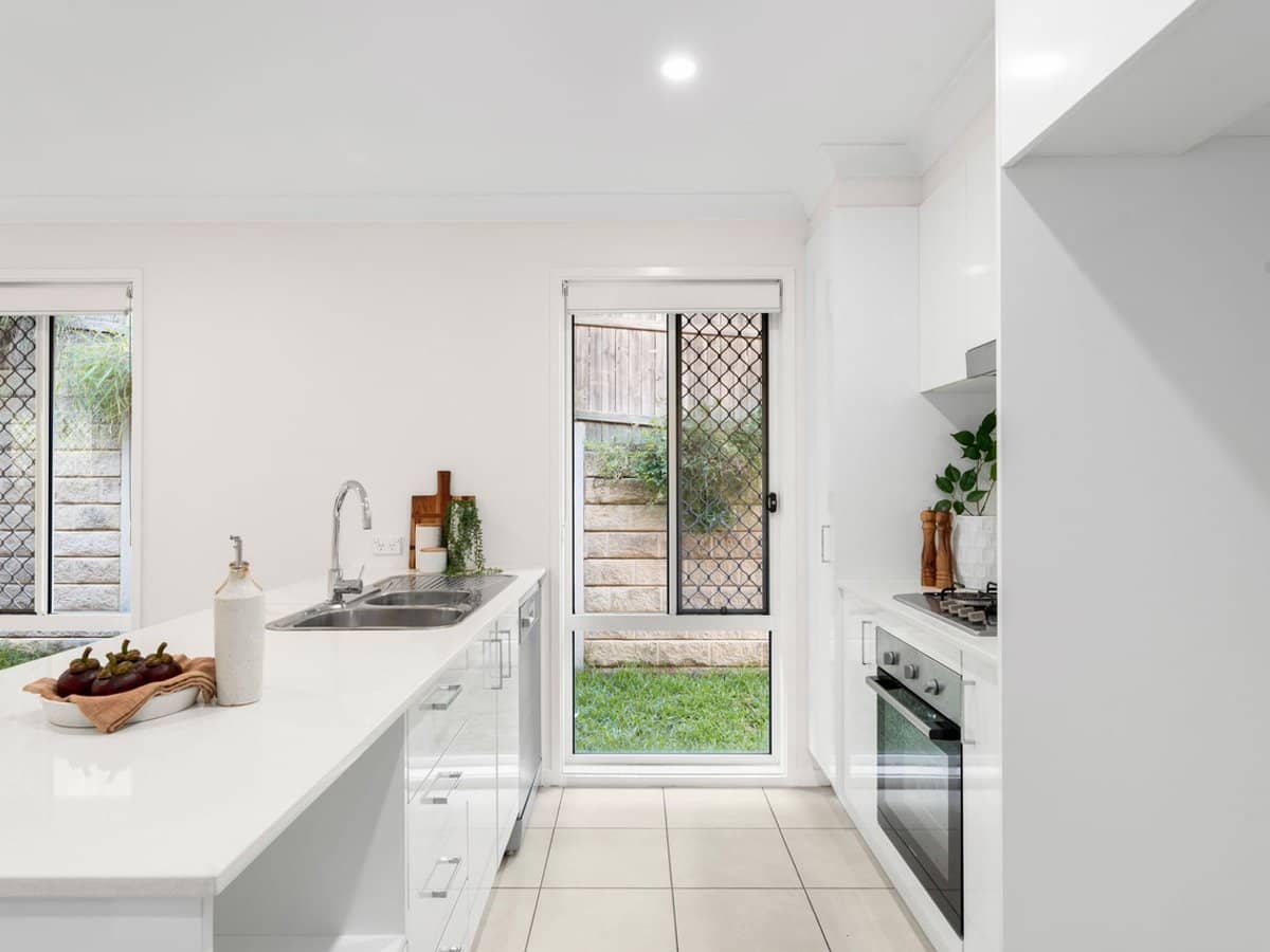 14 Zechariah Way, AUGUSTINE HEIGHTS - Thumbnail 8