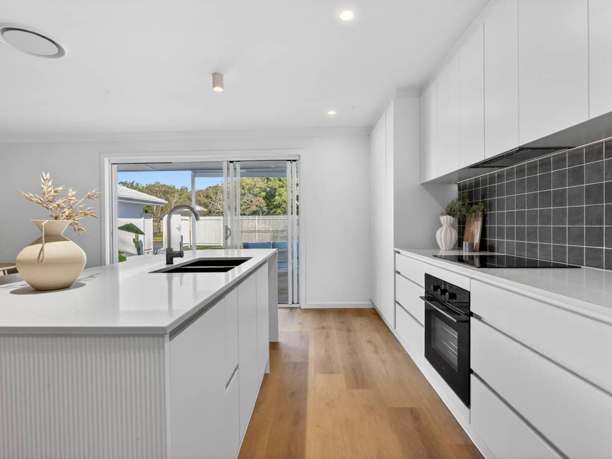 12 Baumea Court, Elanora - Thumbnail 9