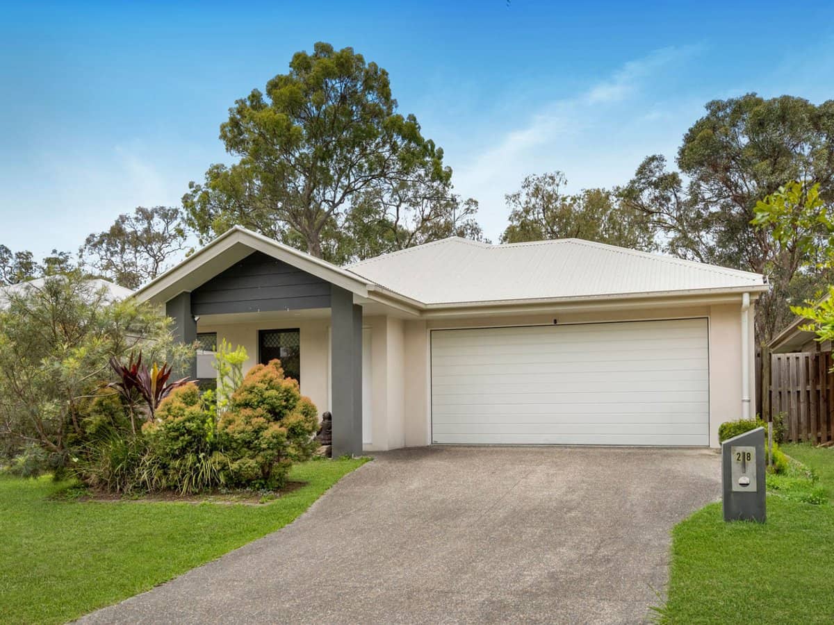 28 Bloomfield Avenue, PARK RIDGE - Thumbnail 1