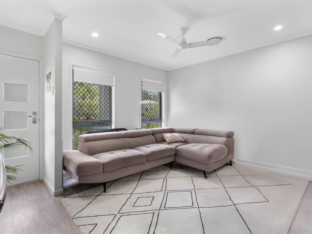 28 Bloomfield Avenue, PARK RIDGE - Thumbnail 4