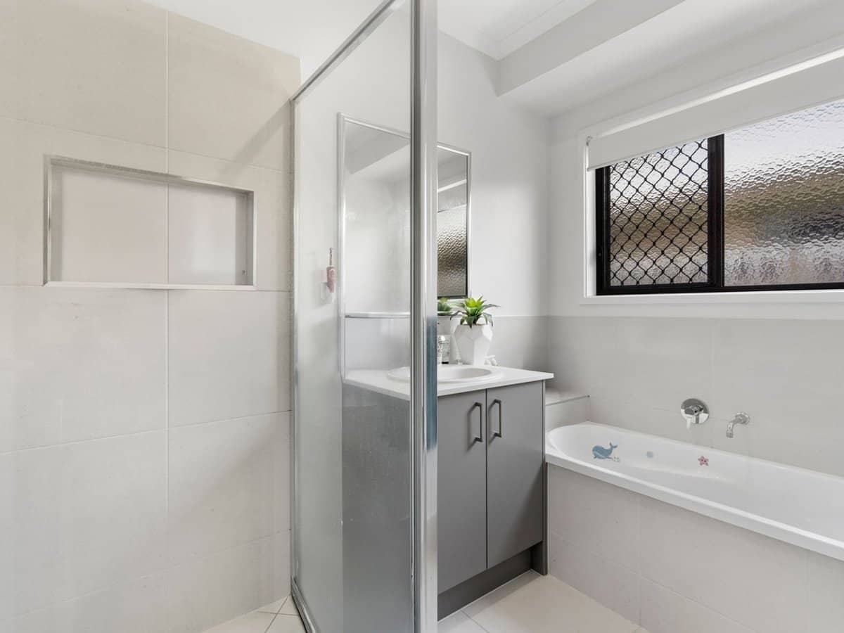 28 Bloomfield Avenue, PARK RIDGE - Thumbnail 11