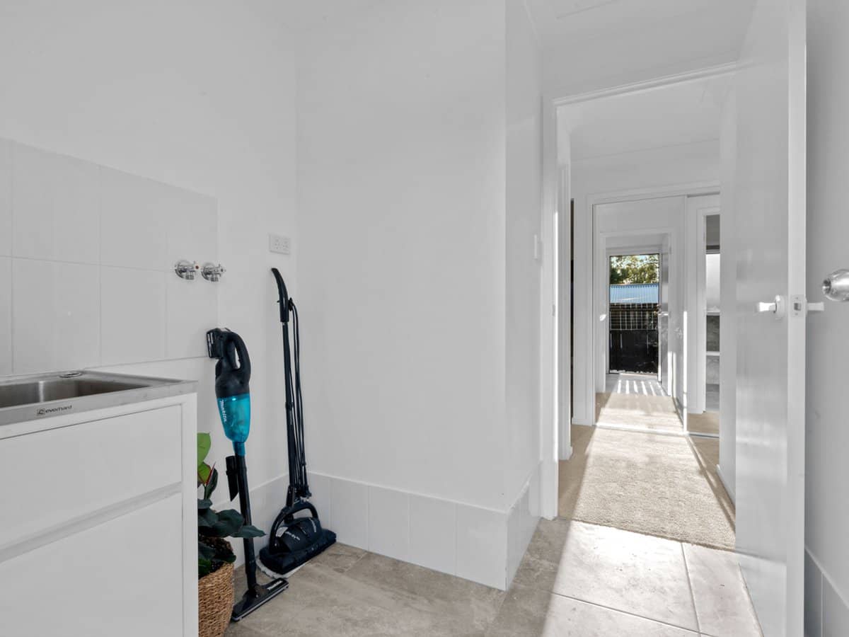 5 Broadaxe Street, SPRING MOUNTAIN - Thumbnail 11