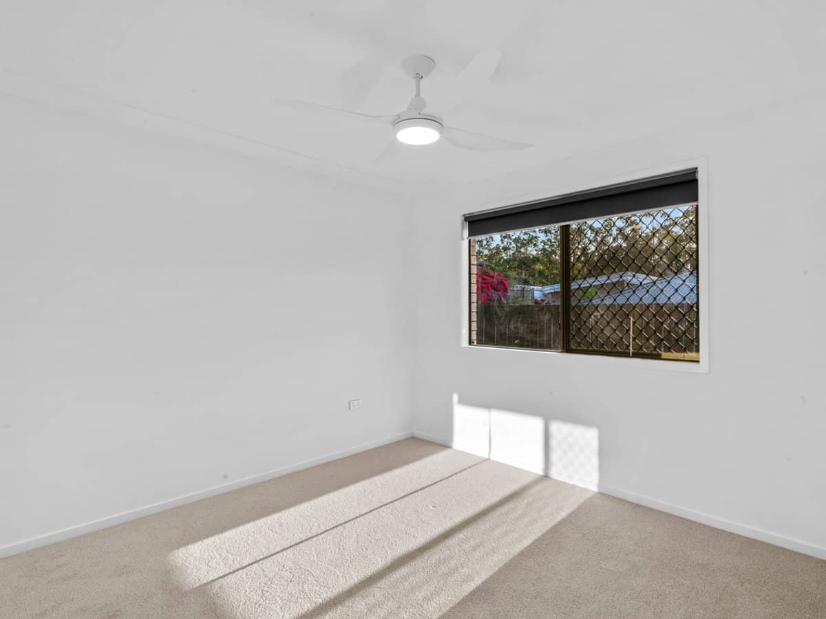 5 Broadaxe Street, SPRING MOUNTAIN - Thumbnail 15