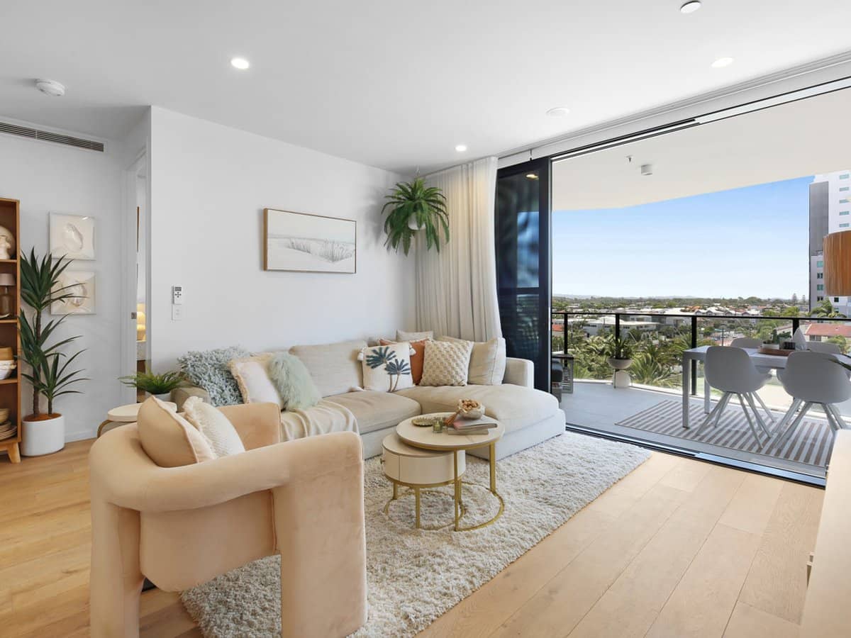 6 Second Avenue, Burleigh Heads - Thumbnail 12