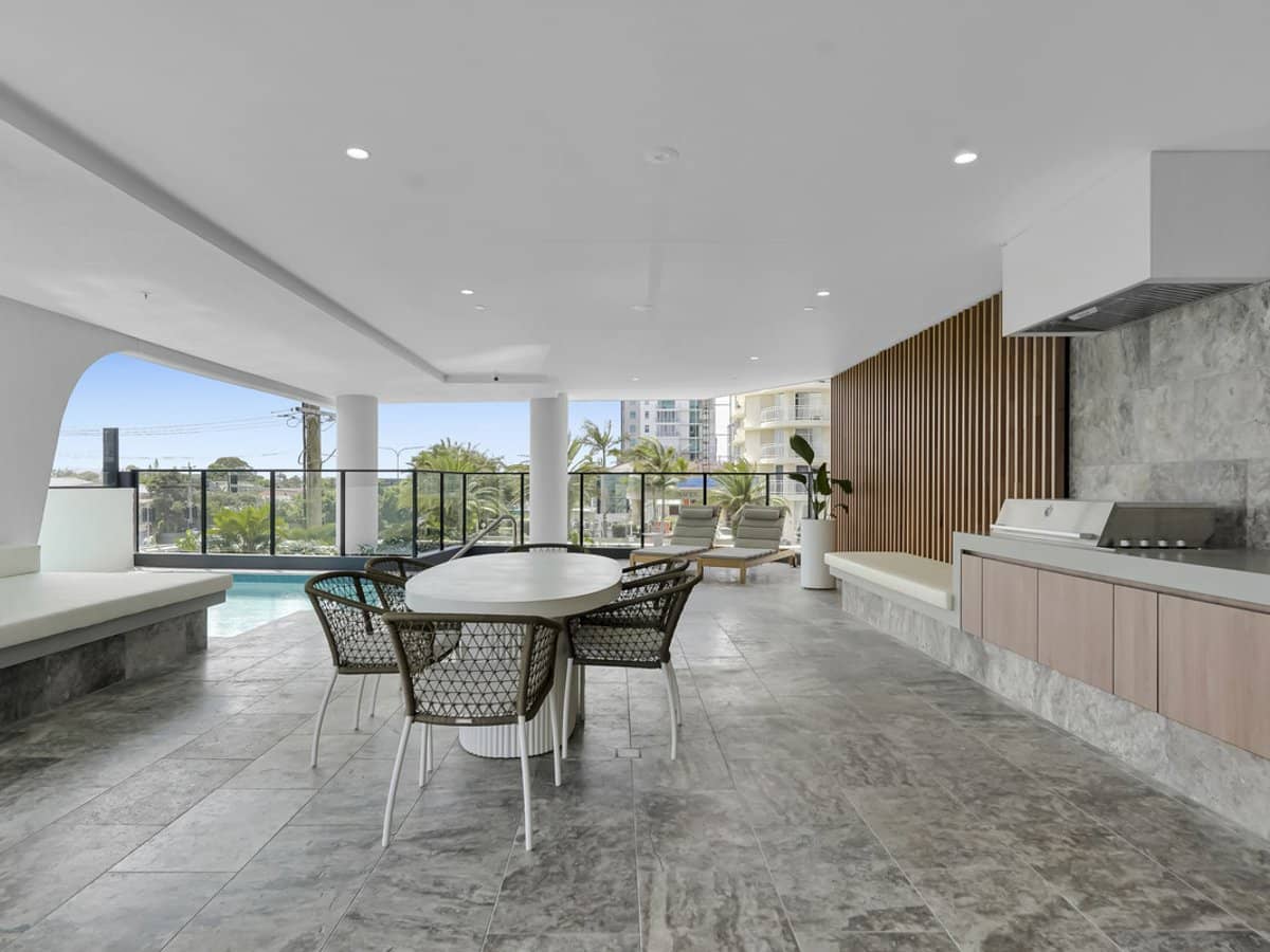 6 Second Avenue, Burleigh Heads - Thumbnail 25