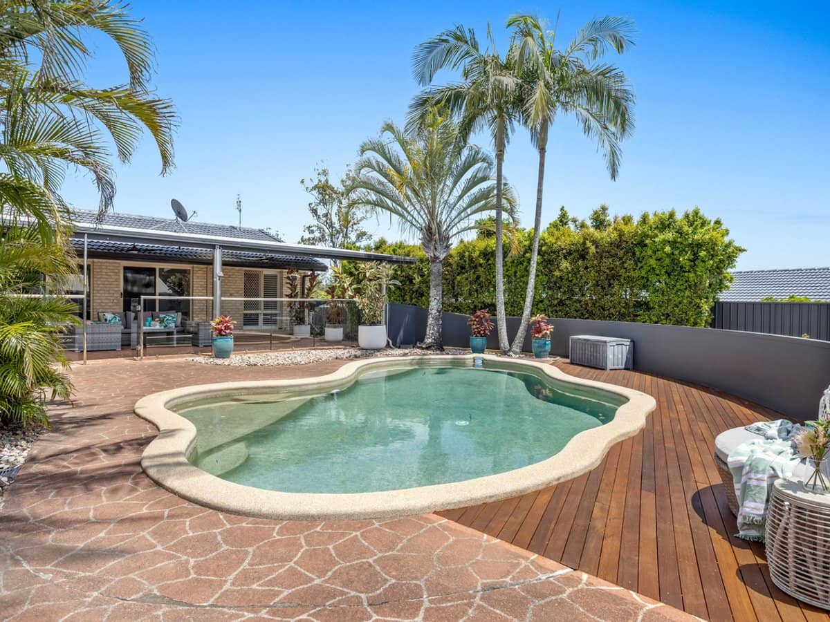 7 Kentucky Crescent, OXENFORD - Thumbnail 15