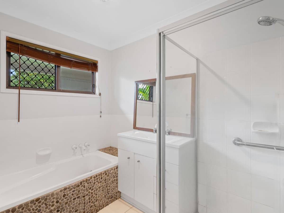 126 Short Street, BORONIA HEIGHTS - Thumbnail 12