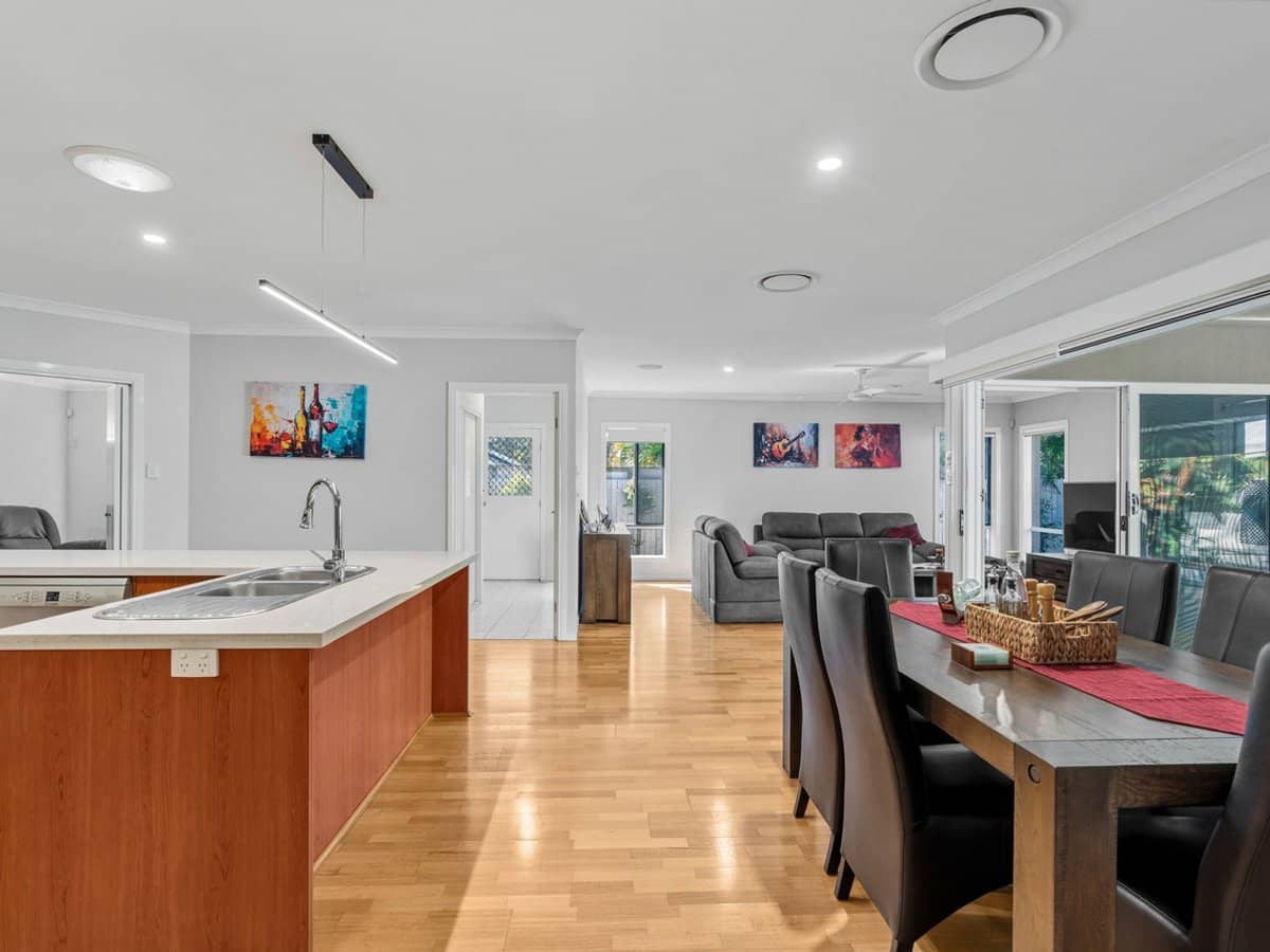 4 Venison Crescent, SPRINGFIELD LAKES - Thumbnail 6