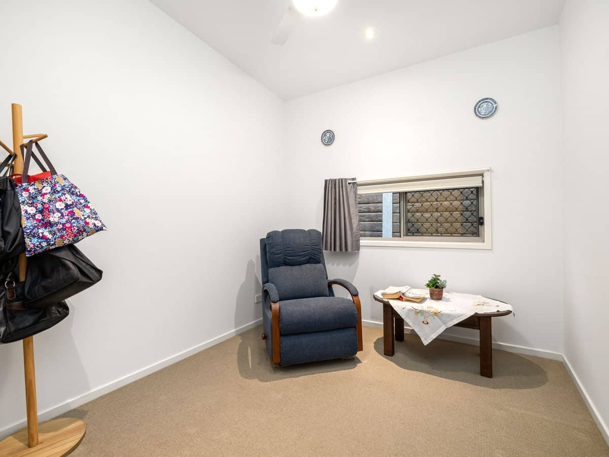 43 Troost Circuit, Bellbird Park - Thumbnail 9