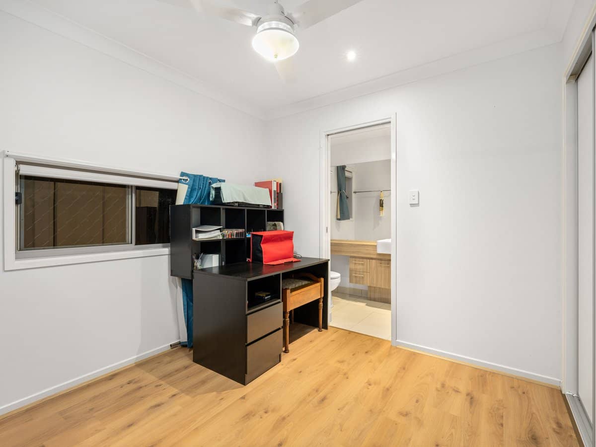 43 Troost Circuit, Bellbird Park - Thumbnail 10