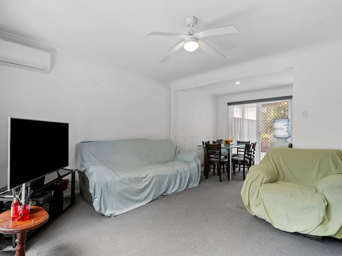 2/54 Monash Road, LOGANLEA - Thumbnail 3