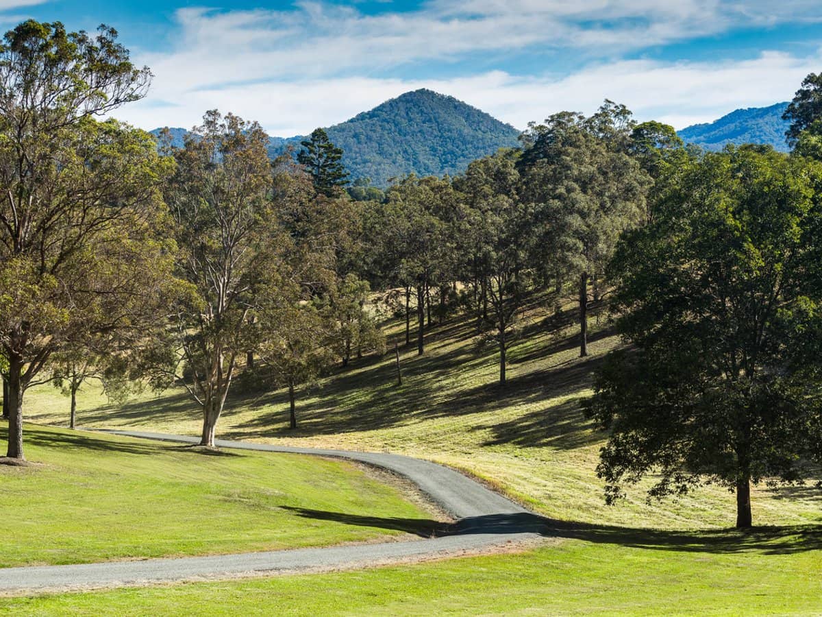 38 Andrew Road, Closeburn - Thumbnail 4