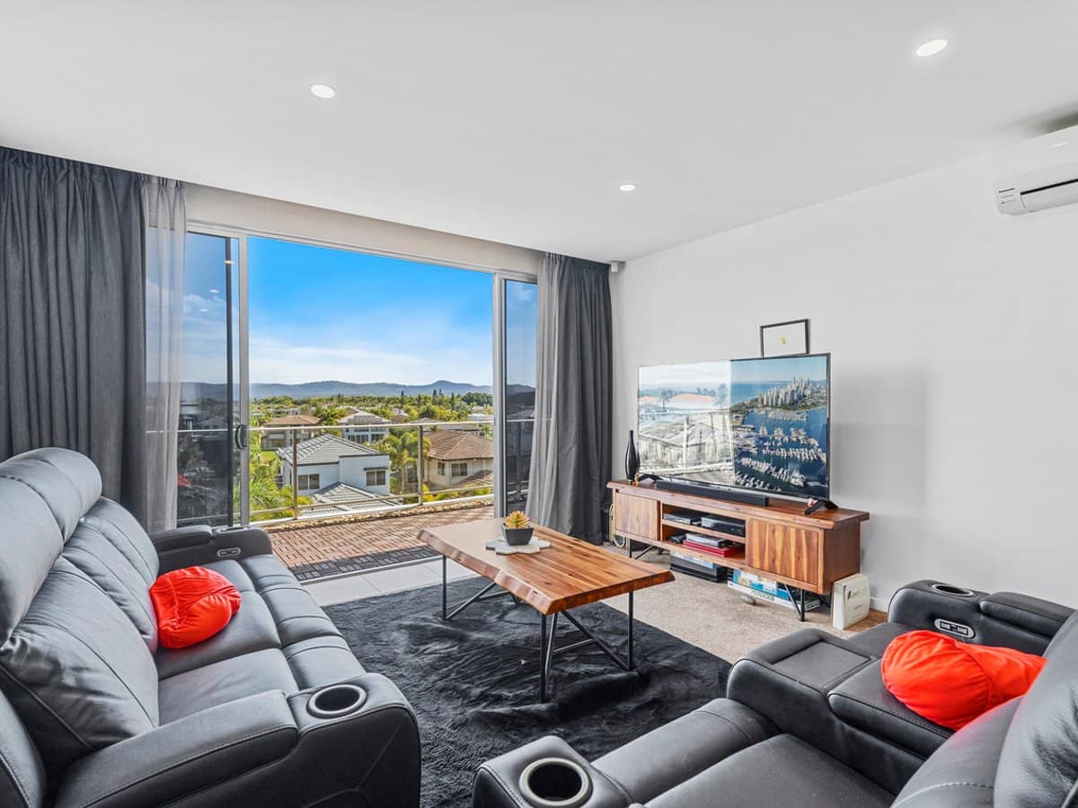 2 Activa Way, HOPE ISLAND - Thumbnail 4