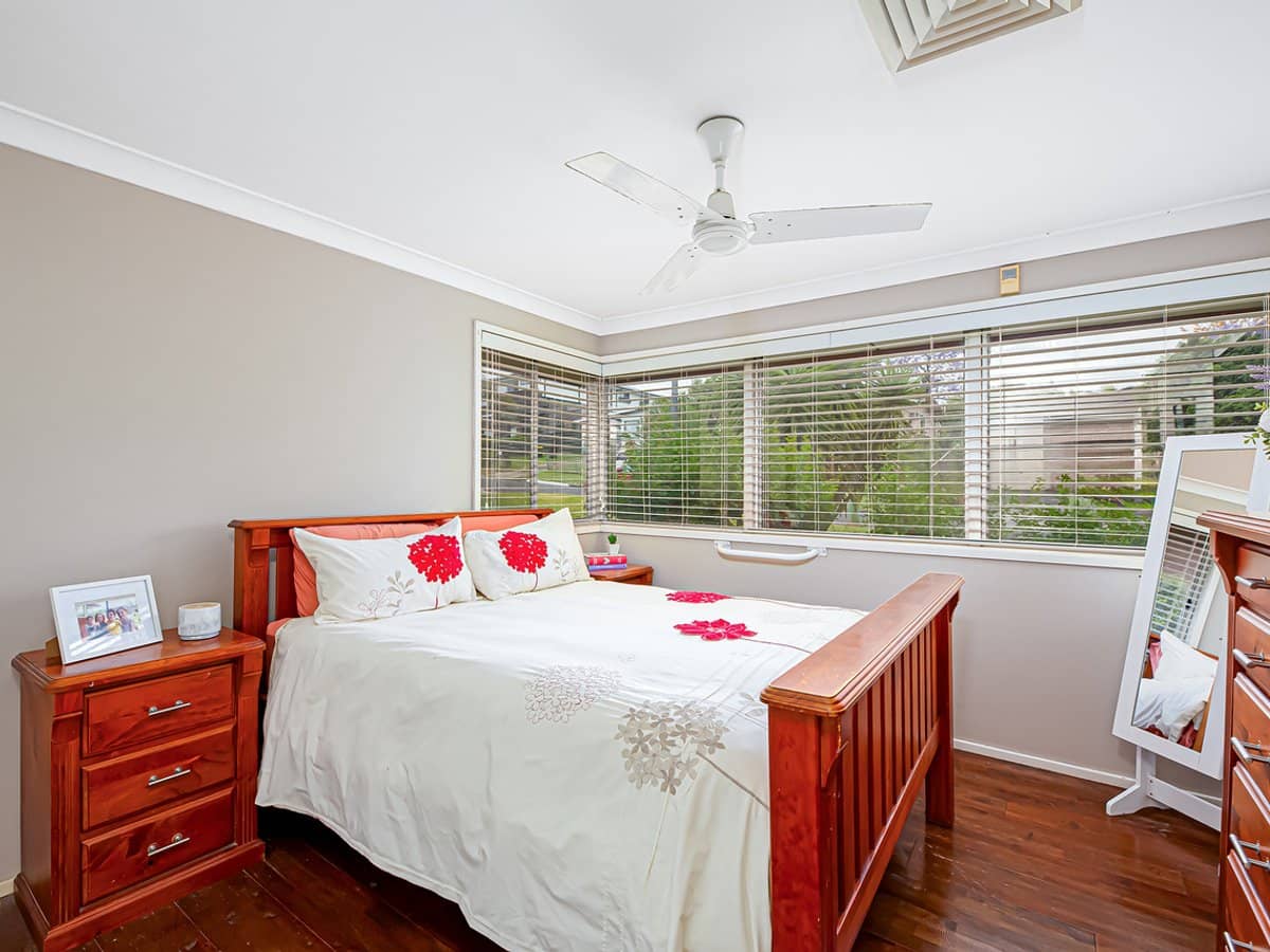 2 DUNDEE Street, CAMBRIDGE PARK - Thumbnail 8