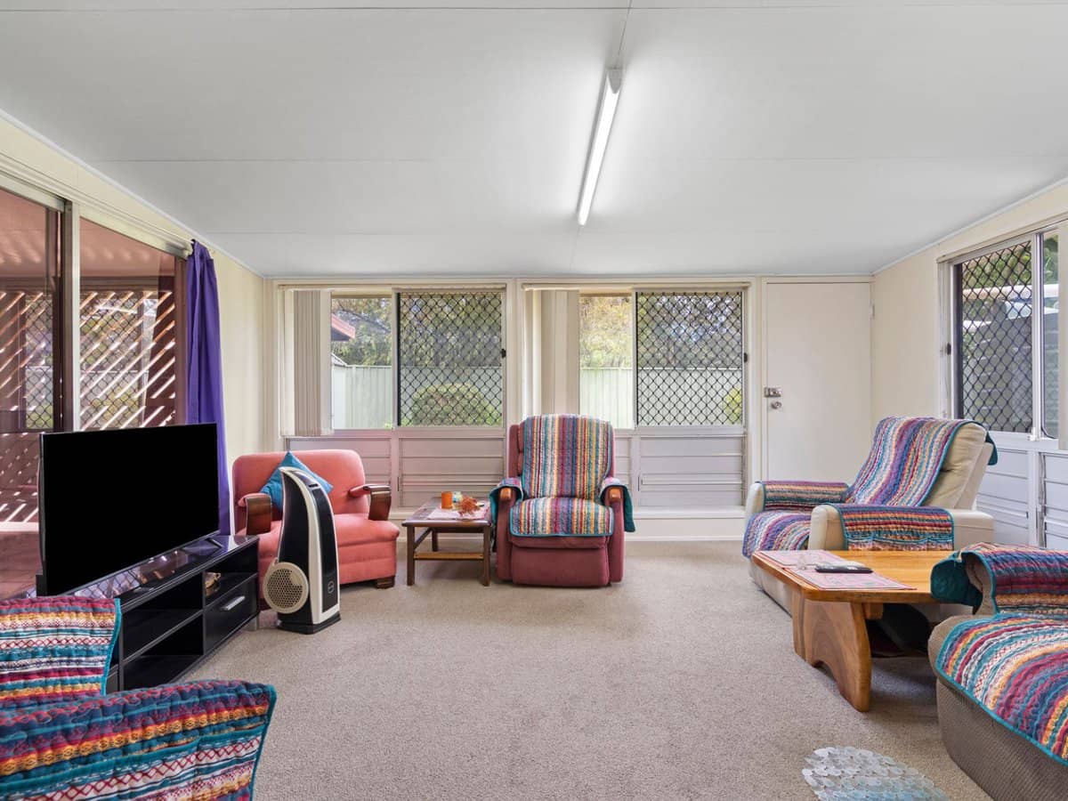 8 Ontera Street, SLACKS CREEK - Thumbnail 6