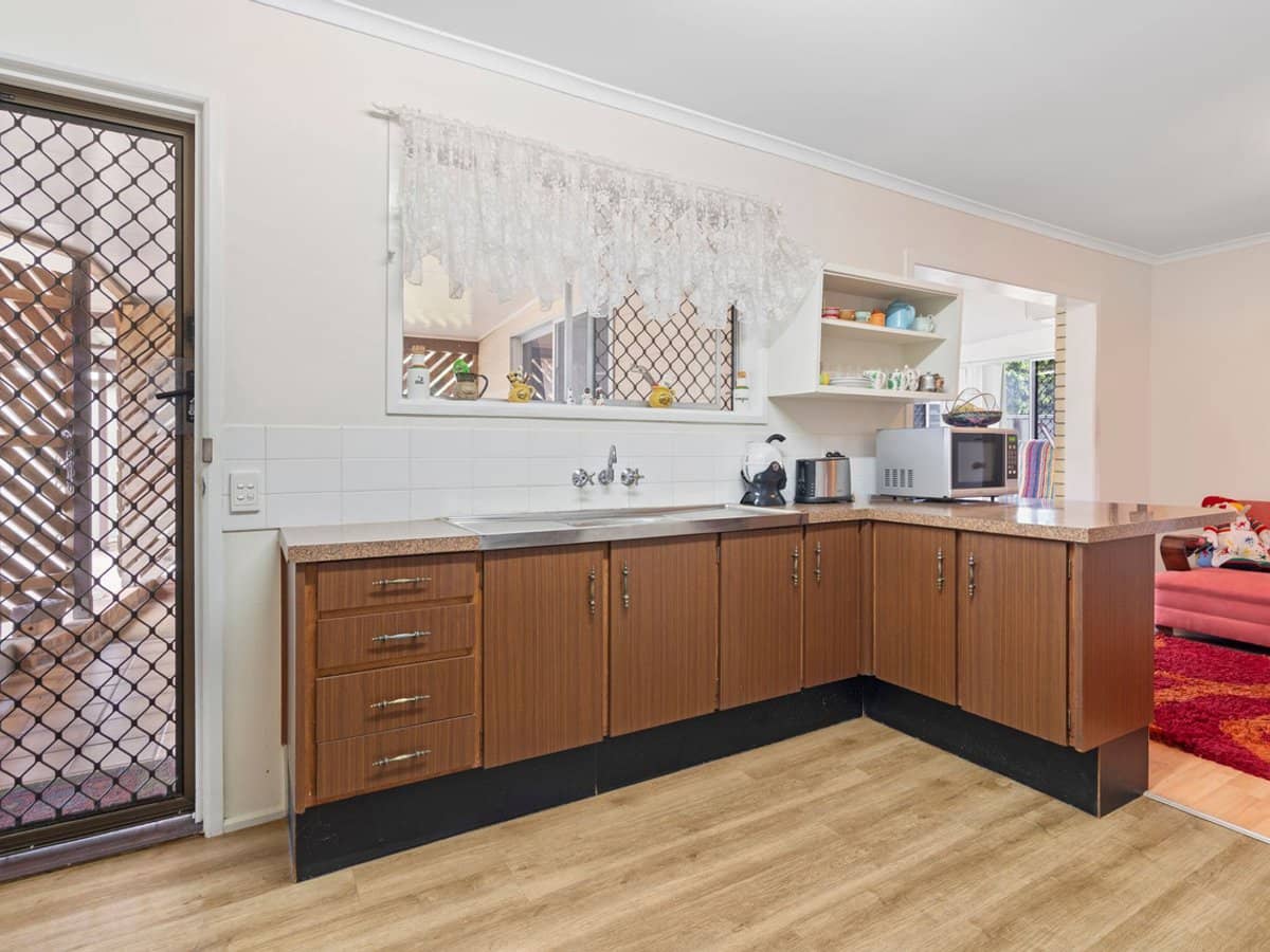 8 Ontera Street, SLACKS CREEK - Thumbnail 8