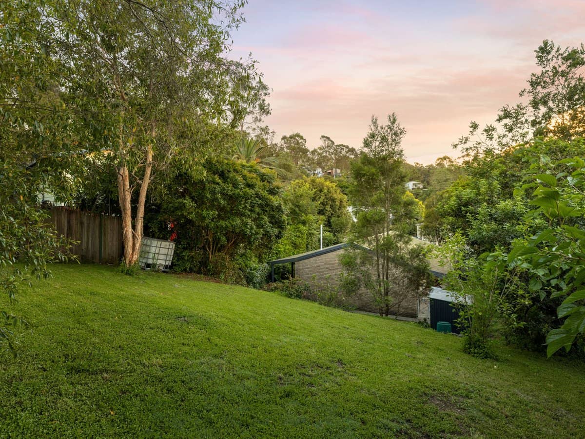 4 Sherwood Crescent, Bellbird Park - Thumbnail 15