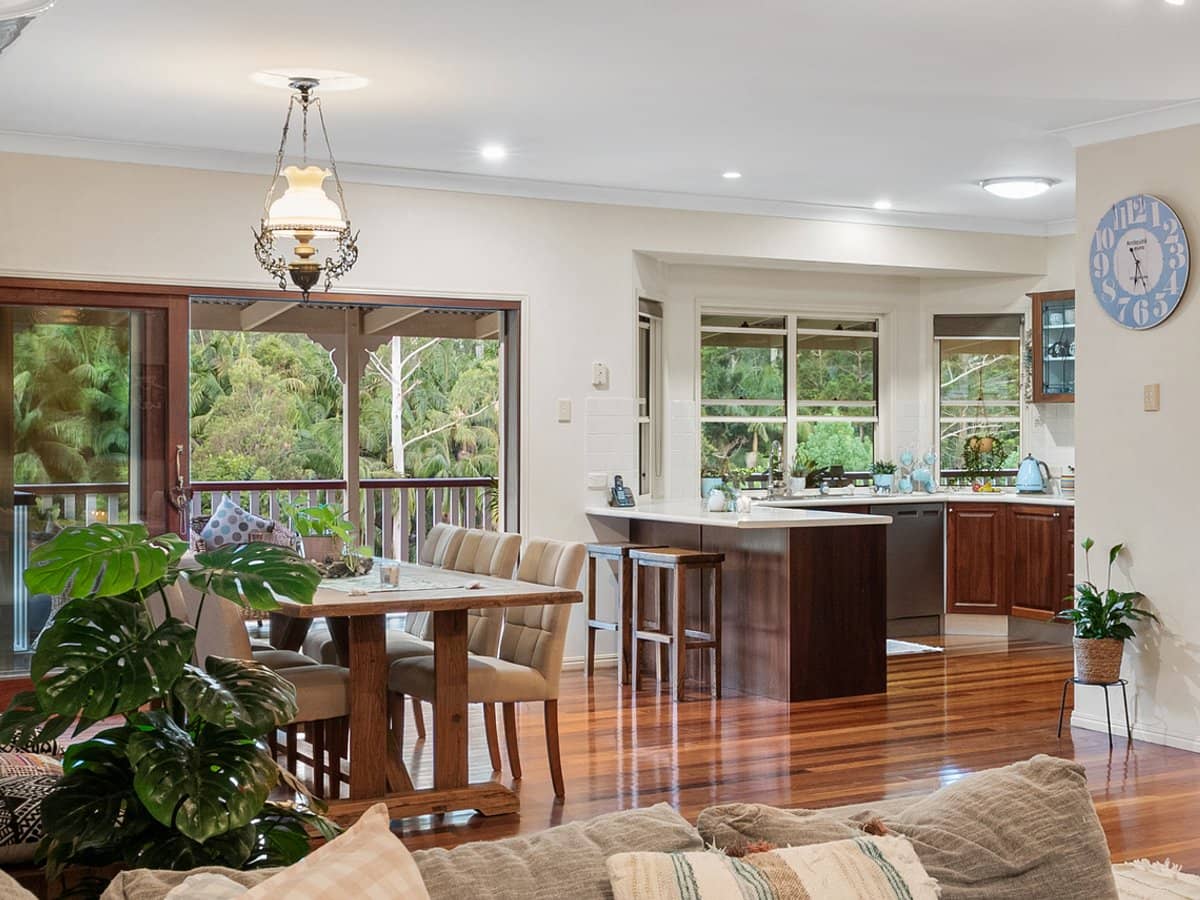 17 Timberview Drive, WONGAWALLAN - Thumbnail 6