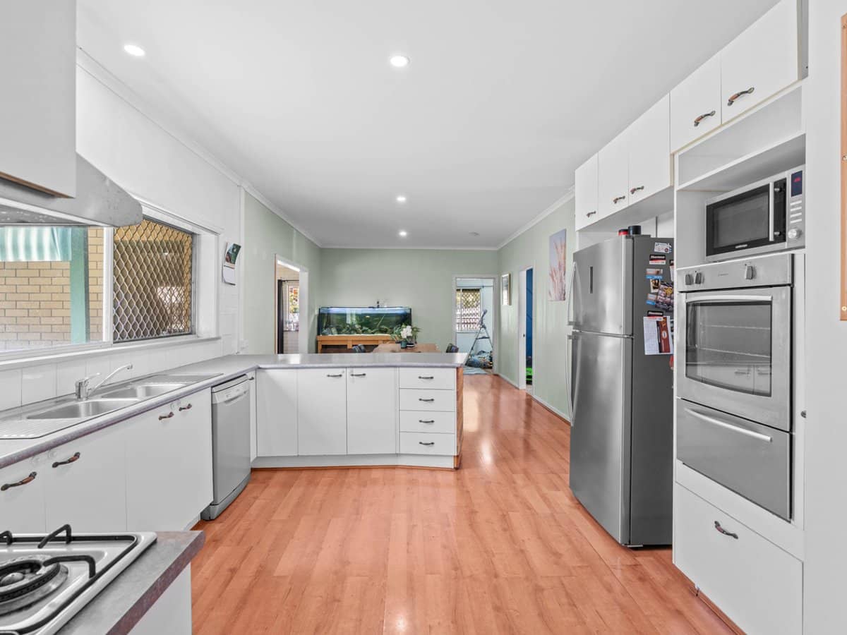 6 John Street, BUNDAMBA - Thumbnail 6