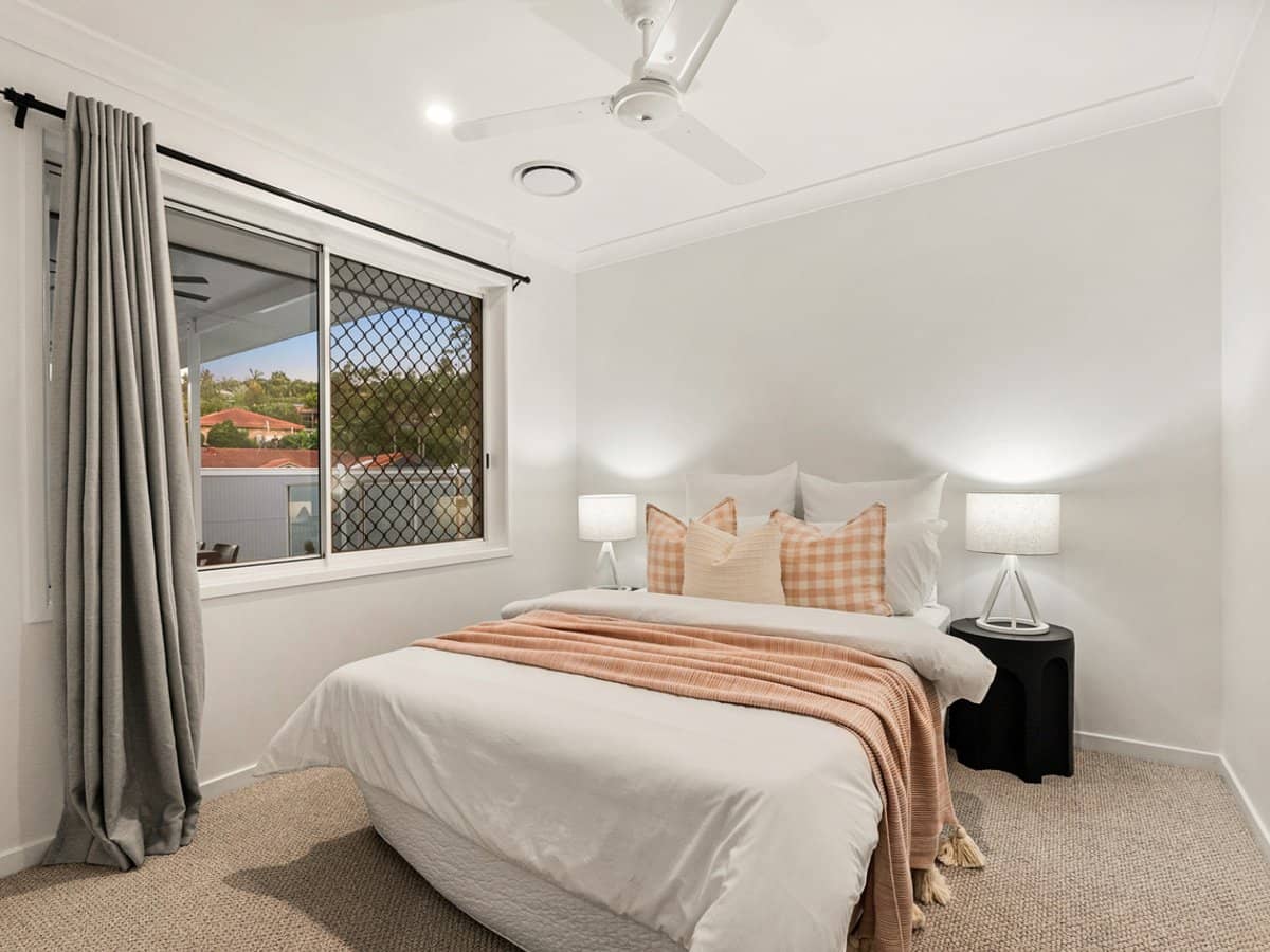2 Dorchester Court, OXENFORD - Thumbnail 15