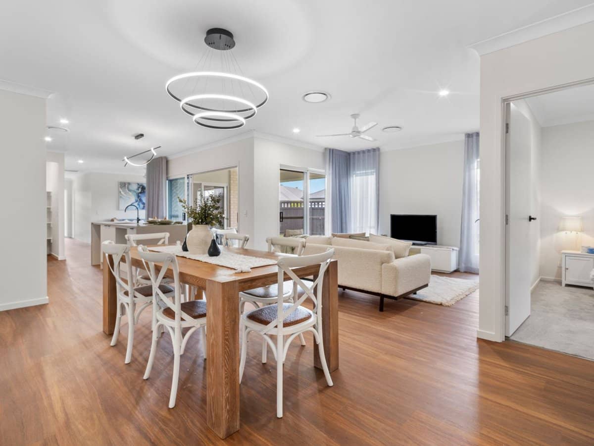 14 Celestial Road, FLAGSTONE - Thumbnail 5