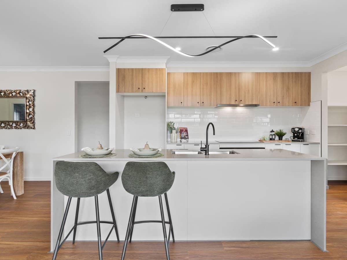 14 Celestial Road, FLAGSTONE - Thumbnail 7