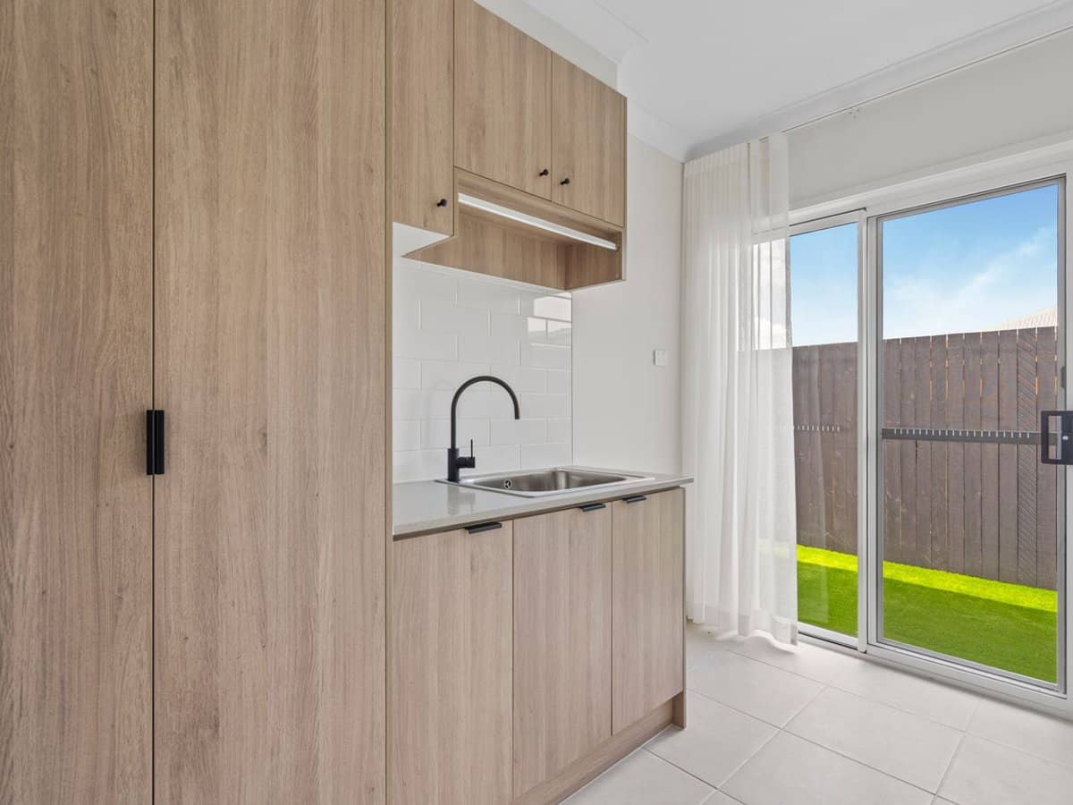 14 Celestial Road, FLAGSTONE - Thumbnail 16