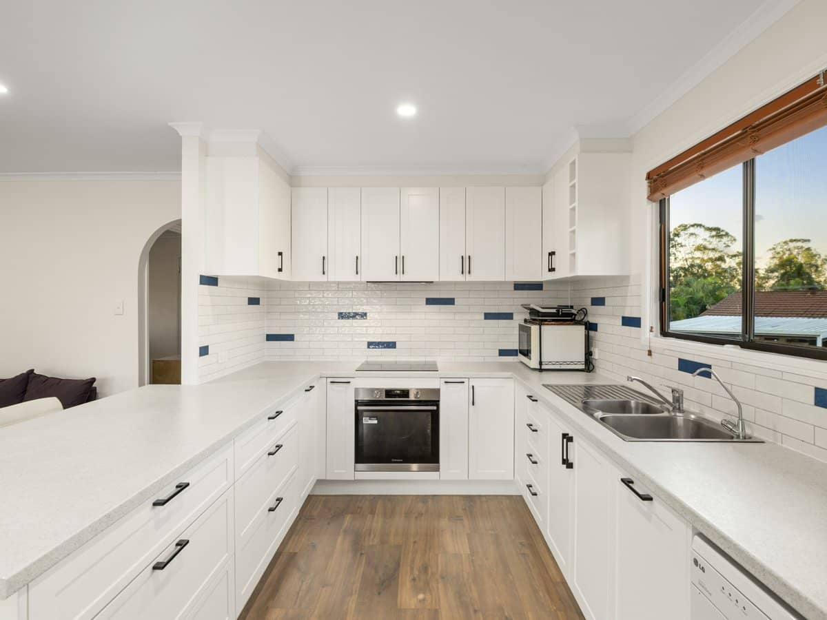 4 Buttler Street, BELLBIRD PARK - Thumbnail 3