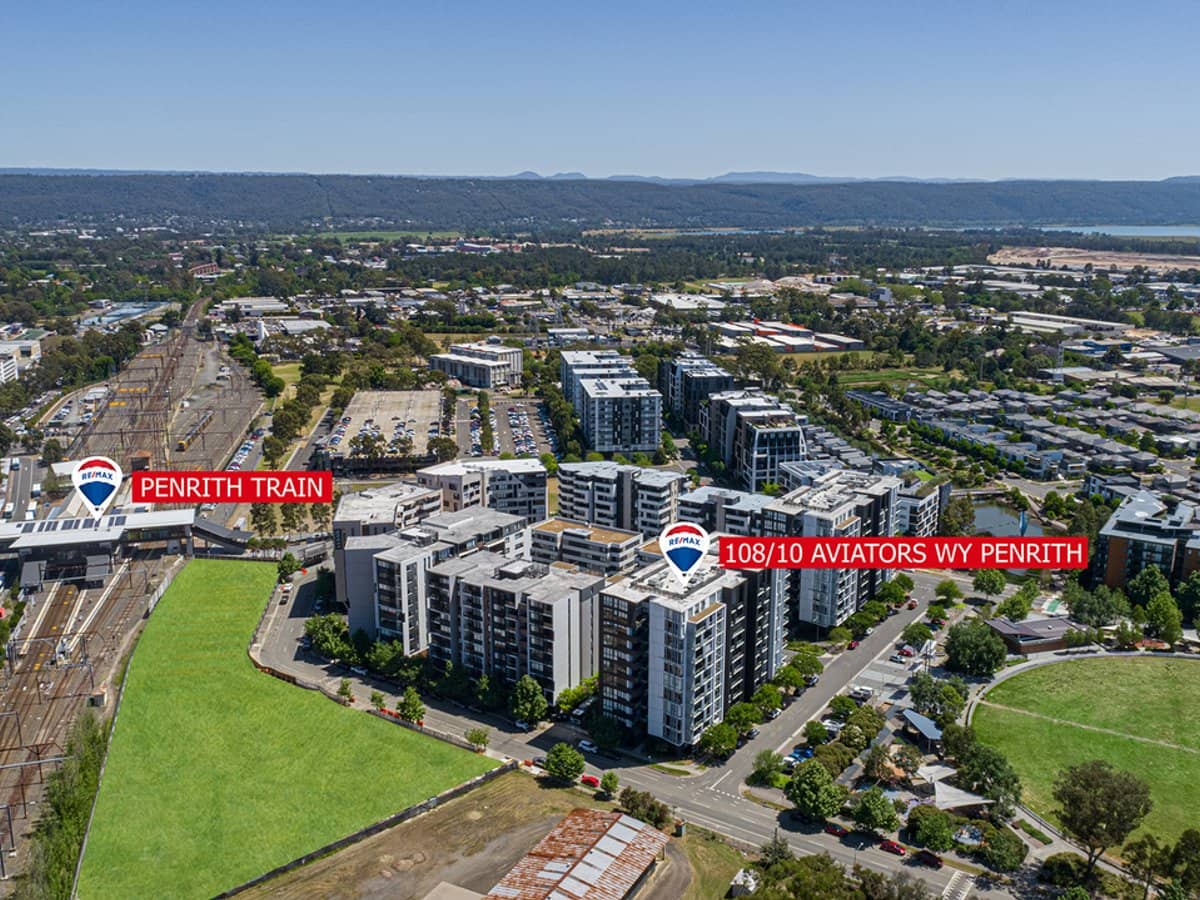 10 AVIATORS Way, PENRITH - Thumbnail 7