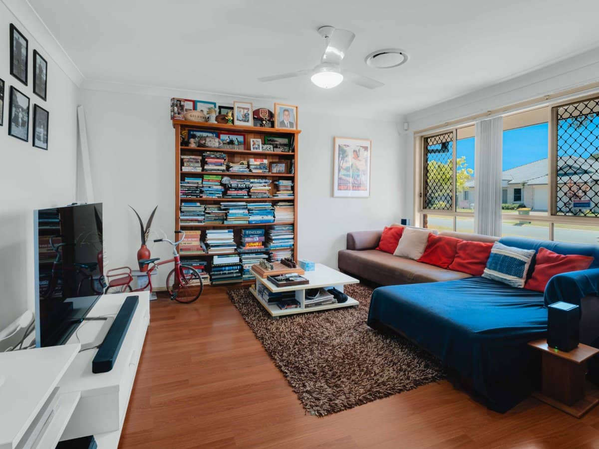 42 Merton Drive, UPPER COOMERA - Thumbnail 6