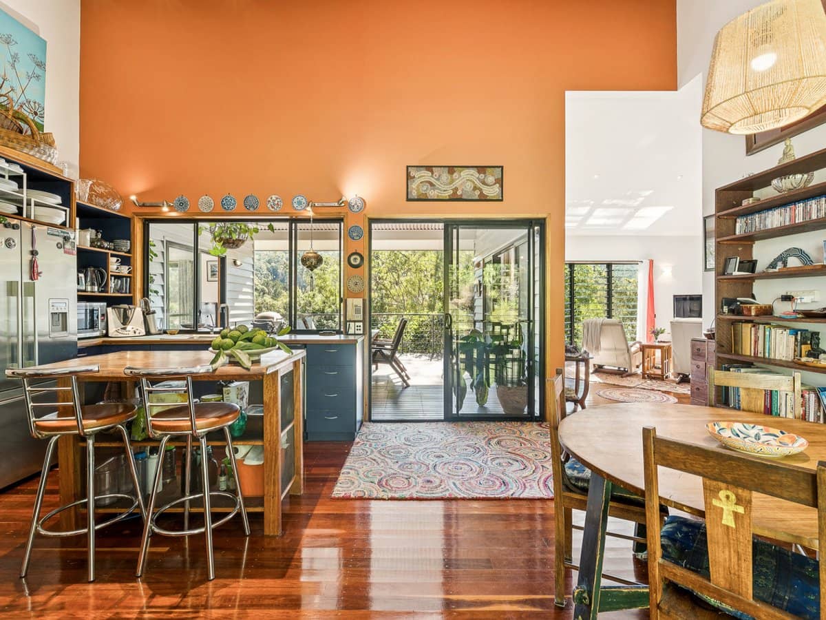 901 Cedar Creek Road, Cedar Creek - Thumbnail 8