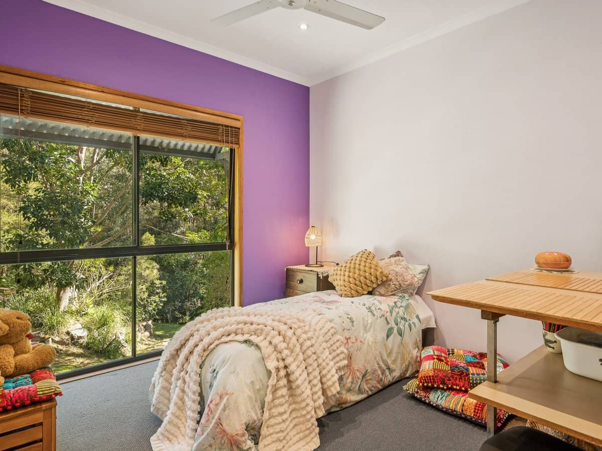 901 Cedar Creek Road, Cedar Creek - Thumbnail 19