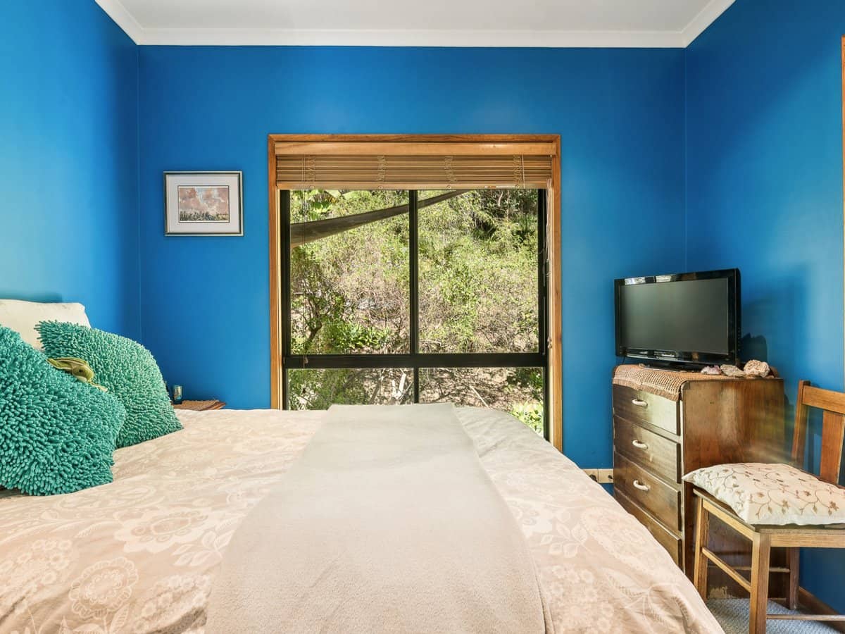 901 Cedar Creek Road, Cedar Creek - Thumbnail 22