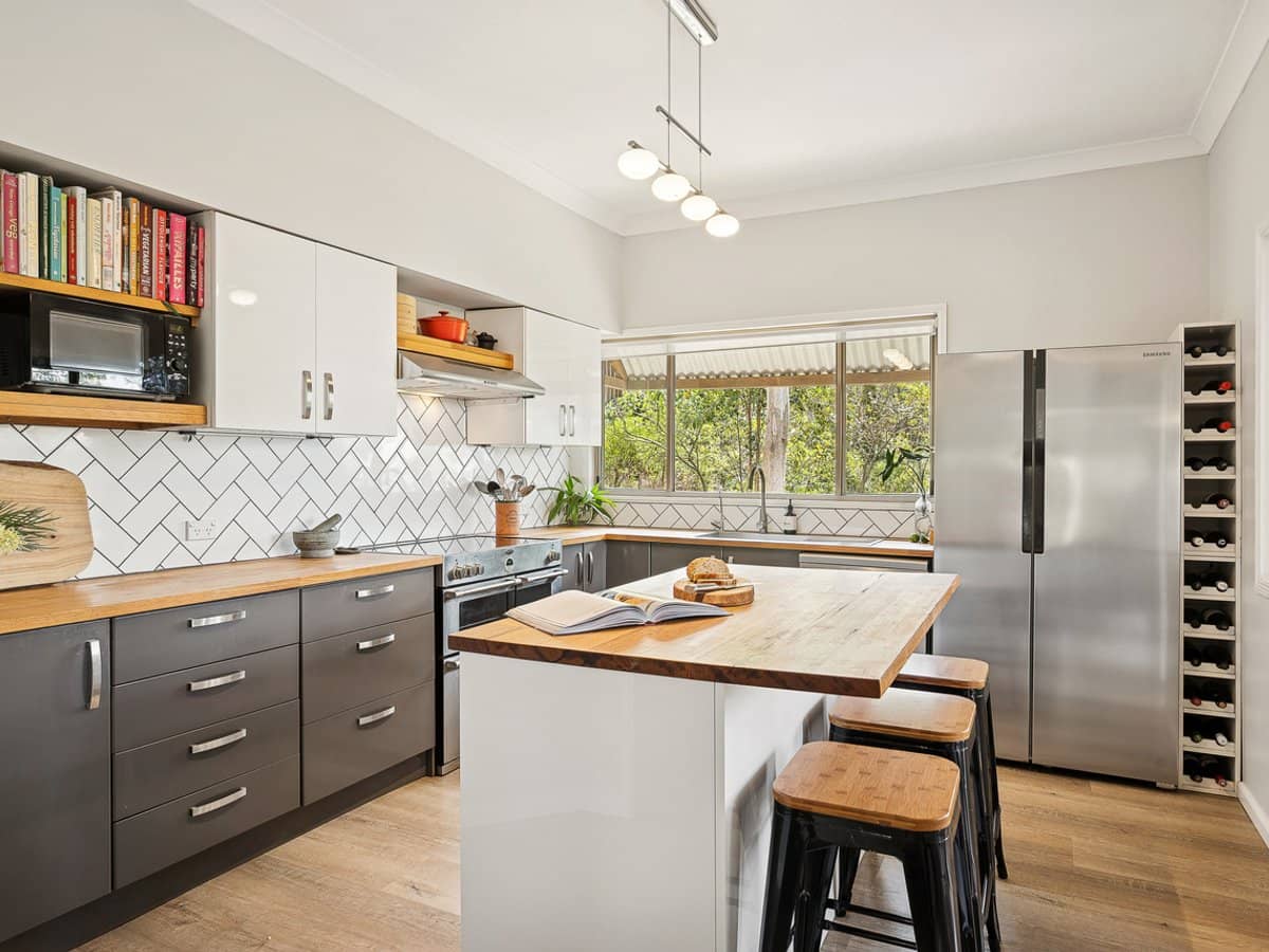 7 Jarrott Road, Mount Nebo - Thumbnail 5