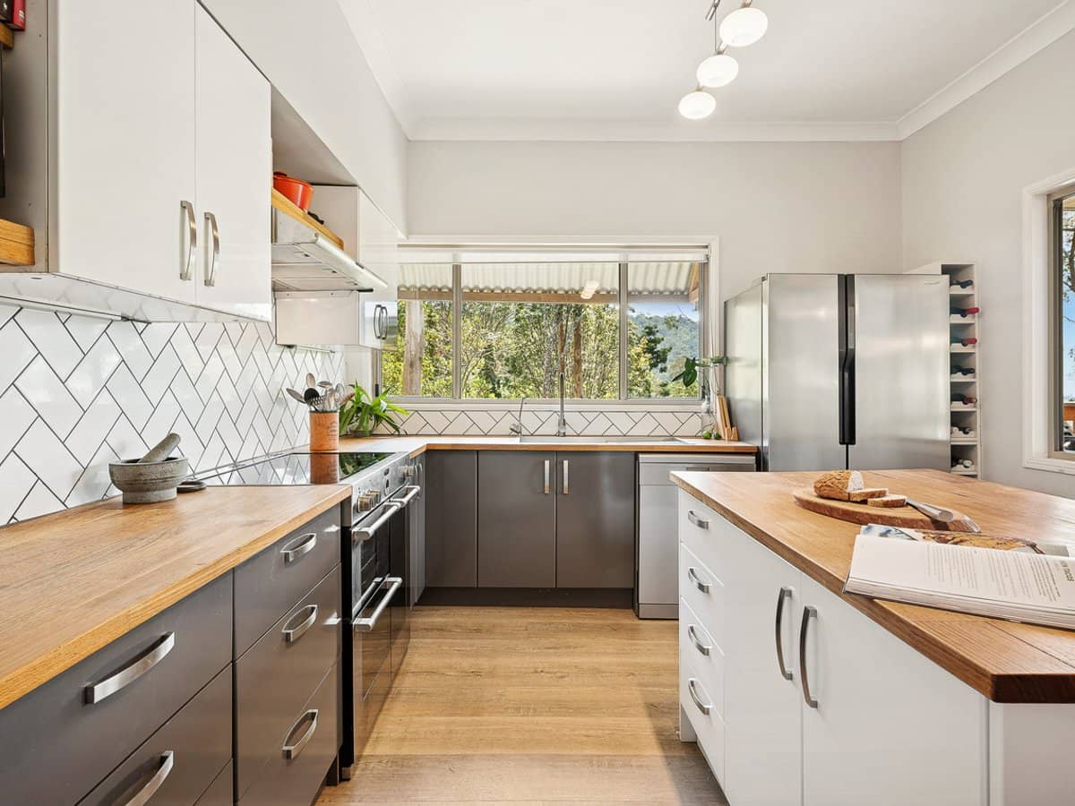 7 Jarrott Road, Mount Nebo - Thumbnail 9