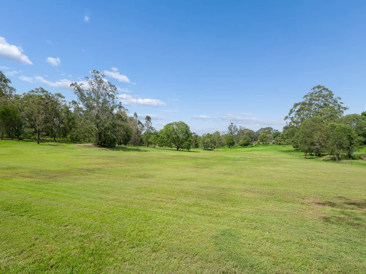 4 Richards Road, Camp Mountain - Thumbnail 14