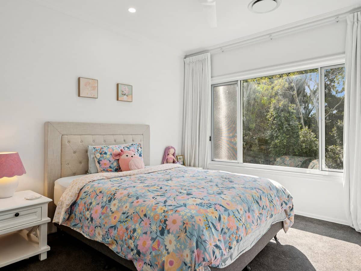 10 Creek Street, Samford Village - Thumbnail 18