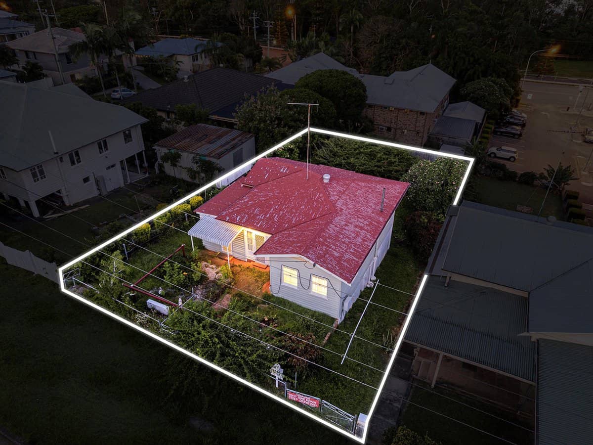 6 Miriam Street, HOLLAND PARK WEST - Thumbnail 3