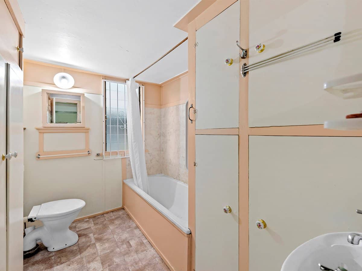 6 Miriam Street, HOLLAND PARK WEST - Thumbnail 15