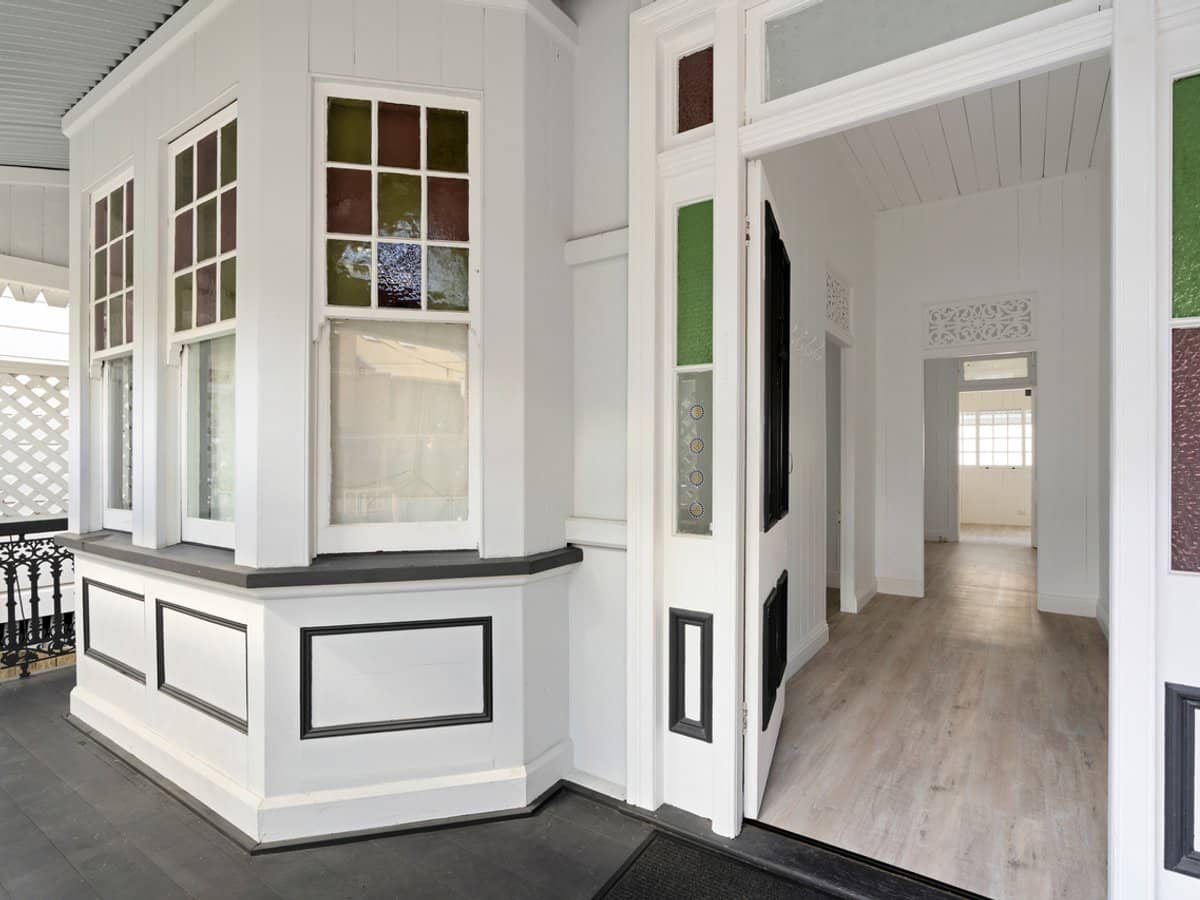 28 Mein Street, SPRING HILL - Thumbnail 2